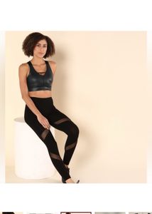 PUMAWomen Sports Lightly Padded Bra (Black)