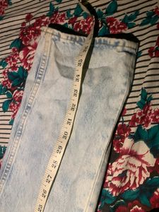 Straight Ripped Design Baggy Jeans