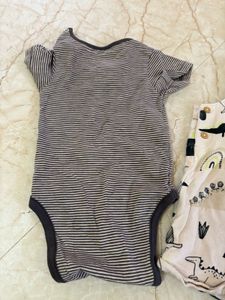 Baby Clothing Set - Bodysuit &amp; Romper