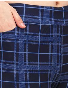 A Women Solid Dry-Fit Tights