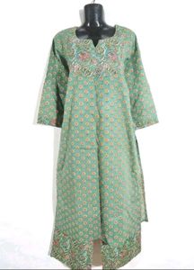 Elegant Floral Print Kurta Set New