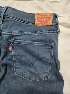 Levi&#39;s Dark Blue Jeans | 34