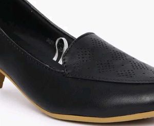 Branded Heeled Pumps