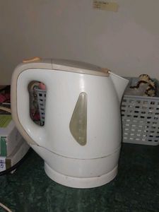 Electric Kettle - White