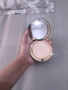Estee Lauder Translucent Pressed Powder