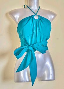 🆕 Piece Size S/M Teal Halter Tie Top