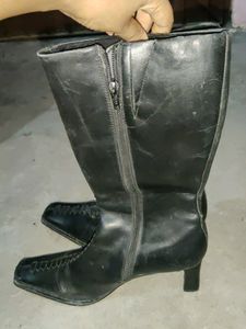 Elegant Pure Leather Beautiful Black Long Shoes