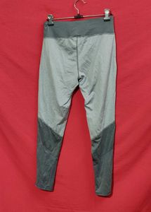 Women Pocket Legging Size 32/34