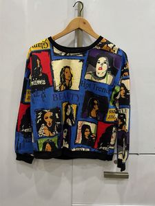 Funky Graphic Print Sweatshirt