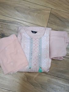 &#39;INDYA&#39; Peach KURTA Full Set With duppatta+Tassel