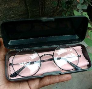 Round Frame Glasses