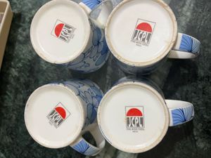 Floral Ceramic Mugs - Set of 4 with tray