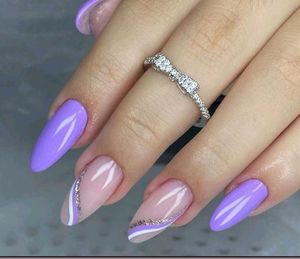 Stick On Purple Nail Set