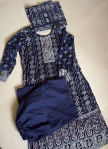 Navy Blue Printed Salwar Kameez Suit