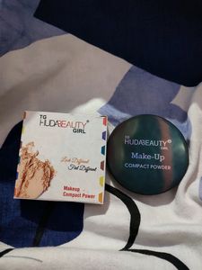 Huda Beauty Makeup Compact Powder.