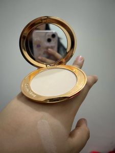 Charlotte Tilbury Compact