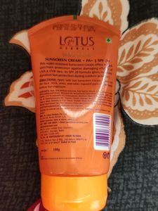 Lotus Herbals Sunscreen