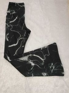 Marble Print Flare Leggings