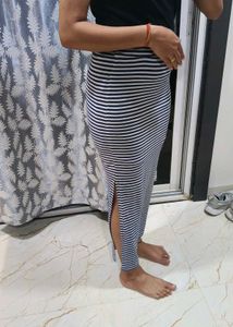 long skirt