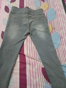 High Waisted Jeans