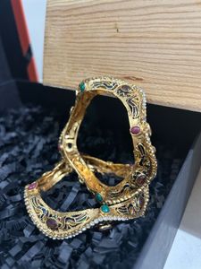 Gold-toned Bangle/kada Set