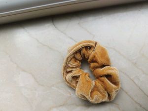 Yellow Gold Scrunchie
