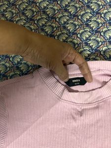 Cute Pink Ribbed Top