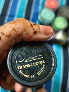 Multi-Color Eyeshadow Pigment Set