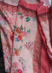 Elegant Embroidered Kurti with Dupatta