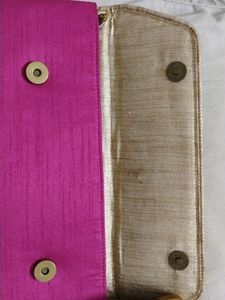Fancy Clutch (Unused)