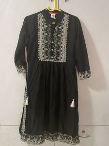 Black Embroidered Kurti