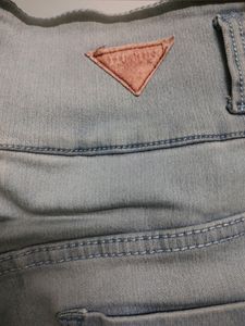PRICE DROP | Light Wash Cute Skinny Fit Jeans