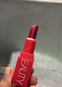 Huda Beauty Red Lipstick