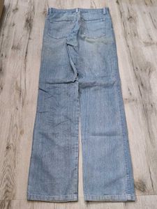 Ma1357 Lake jeans waist 28 inches