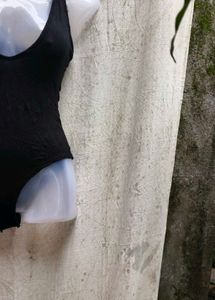 10277. Black Bodysuit