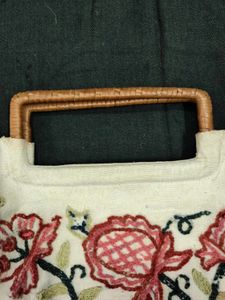 Floral Embroidered Handbag