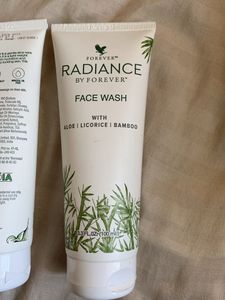 USA Brand Face Moisturiser And Fash Wash