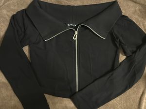 Black Zip-Up off shoulder top