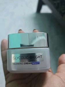 Loreal Paris Glowing Cream Night Routine