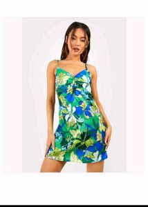 Green &amp; Blue Flower Print Very Pretty Dress