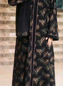 Elegant Leaf Print Abaya