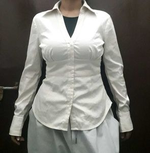 off white fitted shirt