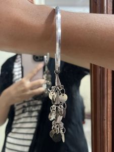 Charm kada