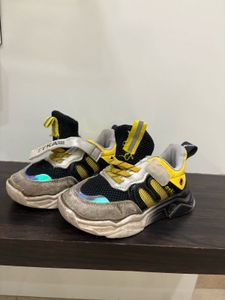 Sports Shoes For Boys