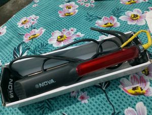 Nova Hair Straightener
