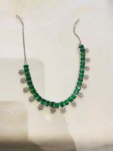 Ad Necklace Set