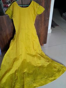 Elegant full Gown with duppatta