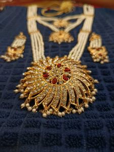 Artificial Pearl &amp; Gold Indian Jewelry Set