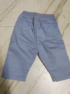 Boy&#39;s grey pants