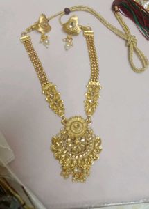 Gold Necklace &amp; Earring Set